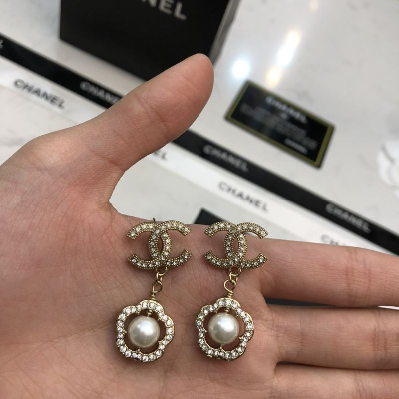 Ch**el earrings